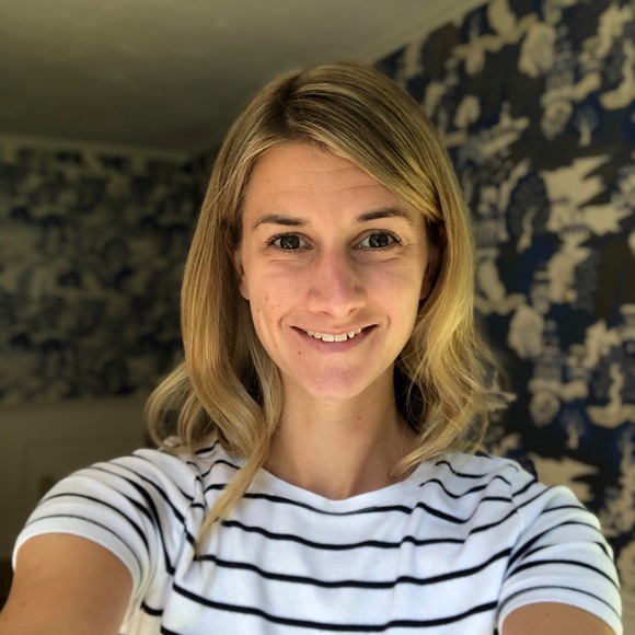 Meet your Posher, Katie - Picture 2 of 2